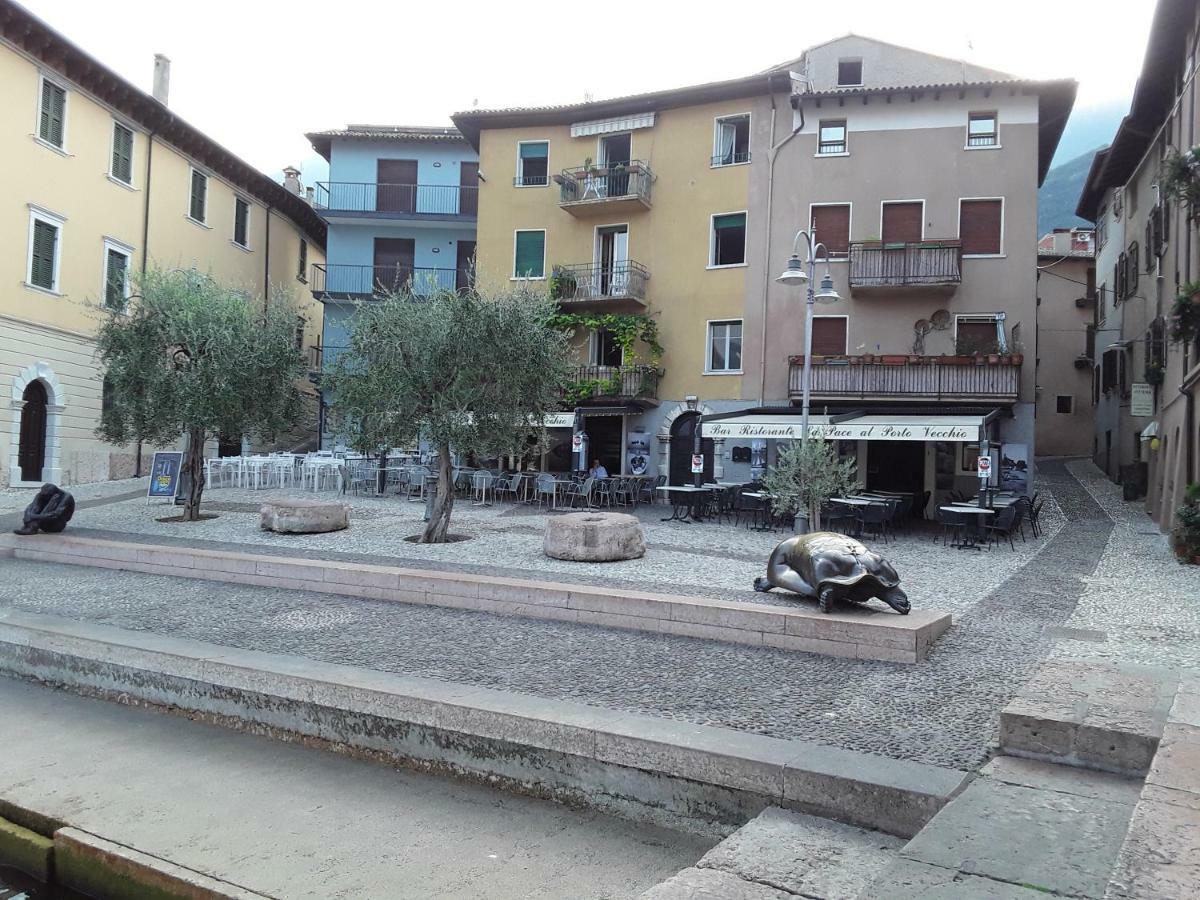 Camera Il Borgo Vicino Al Castello Con Parcheggio Мальчезіне Екстер'єр фото